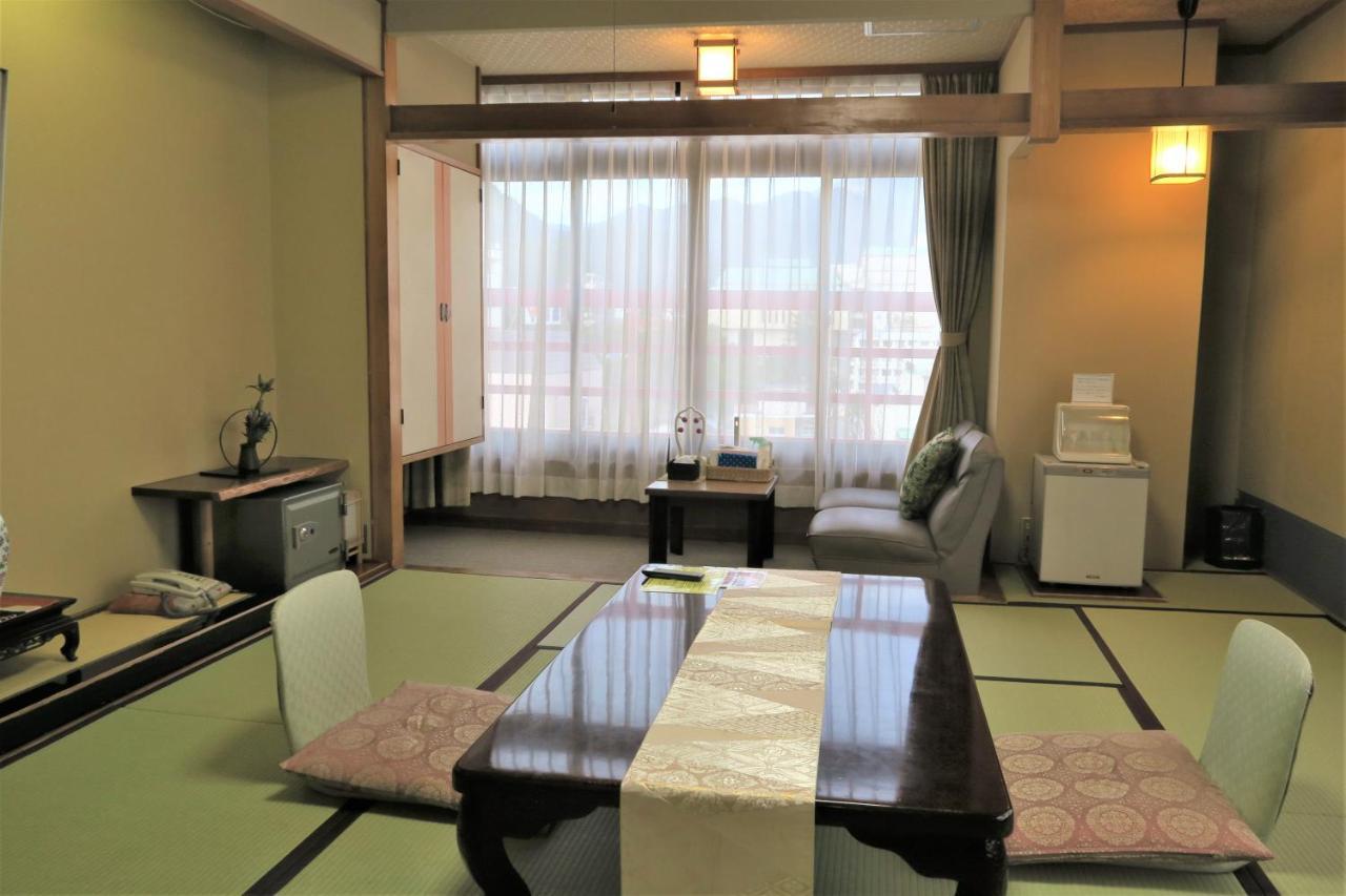 きぬ川国際ホテル 日光市 エクステリア 写真