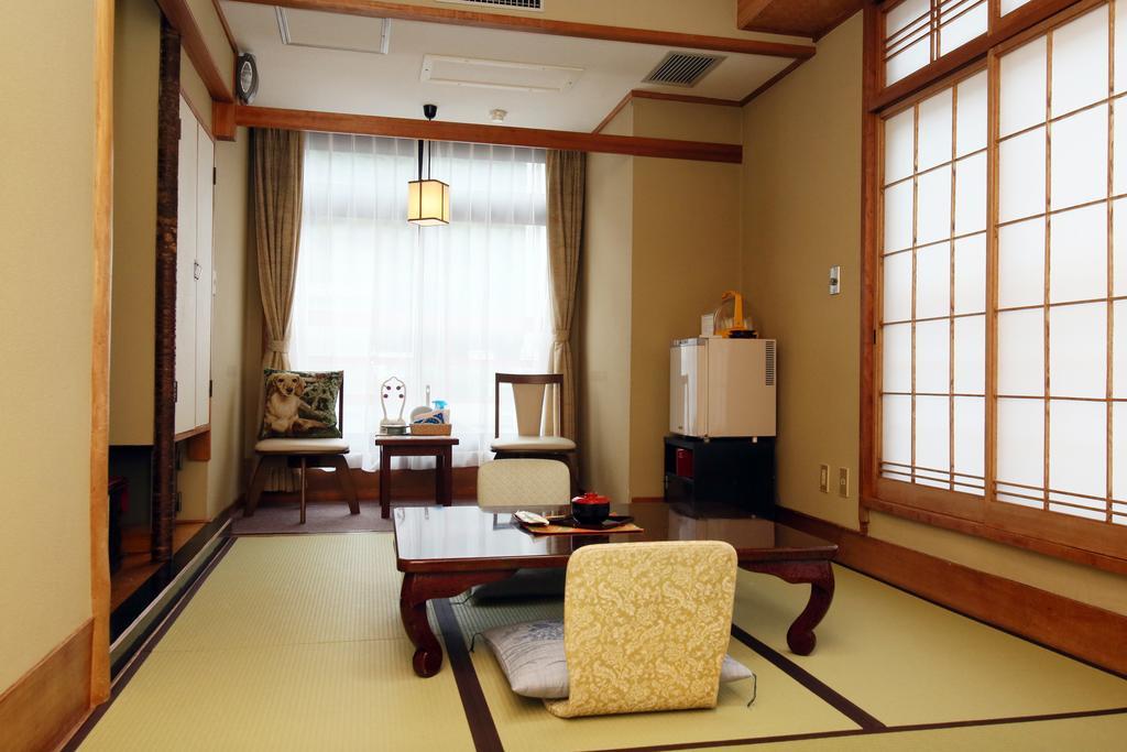 きぬ川国際ホテル 日光市 エクステリア 写真