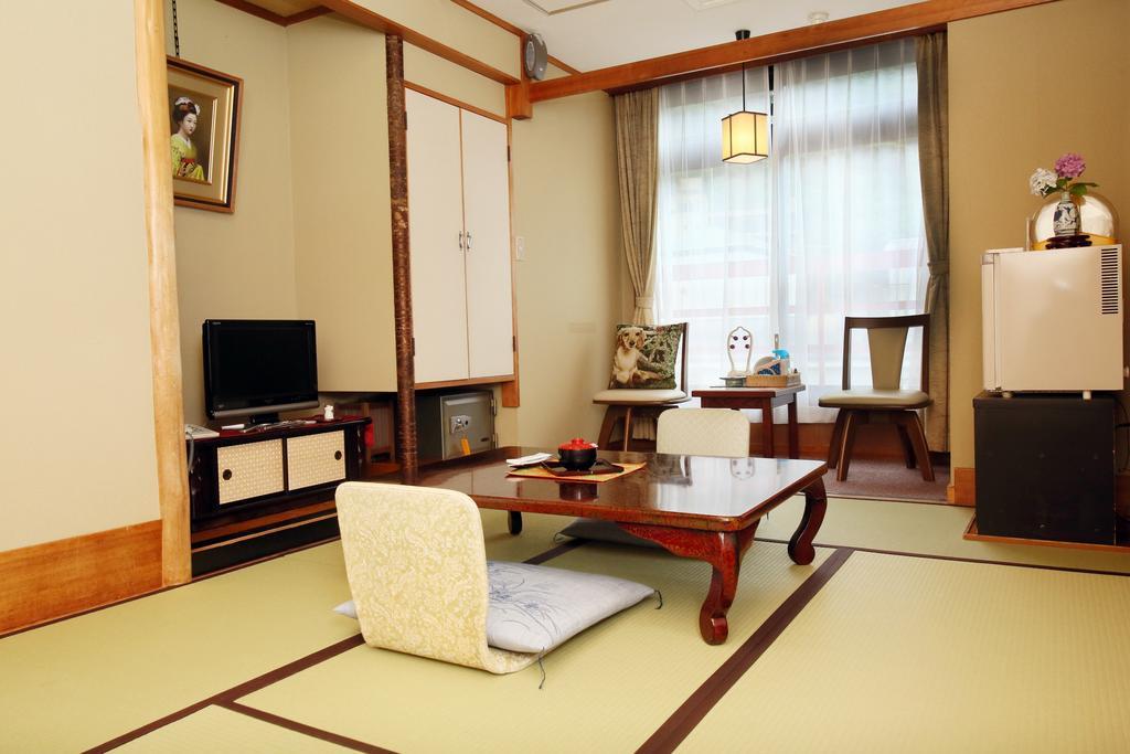 きぬ川国際ホテル 日光市 エクステリア 写真